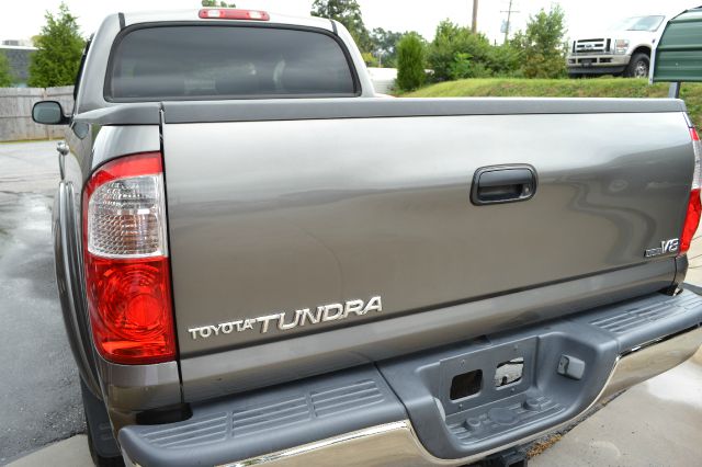 2006 Toyota Tundra 4dr Sdn Fleet Standard