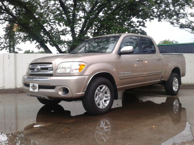 2006 Toyota Tundra 4dr Sdn Fleet Standard