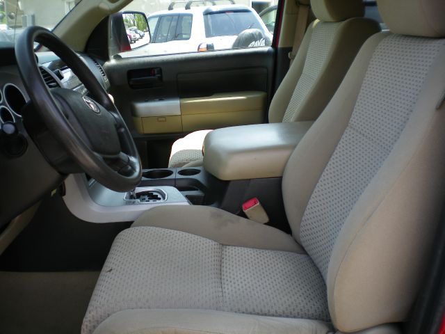 2007 Toyota Tundra T6 AWD 7-passenger Leather Moonroof