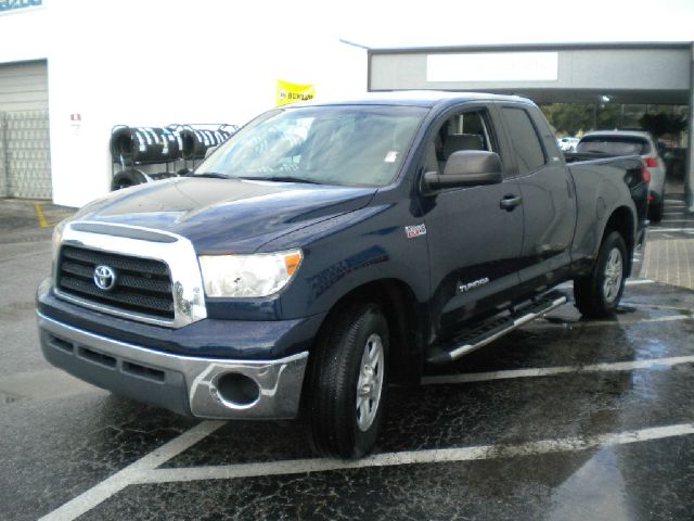 2007 Toyota Tundra 2004 Rtible LXi