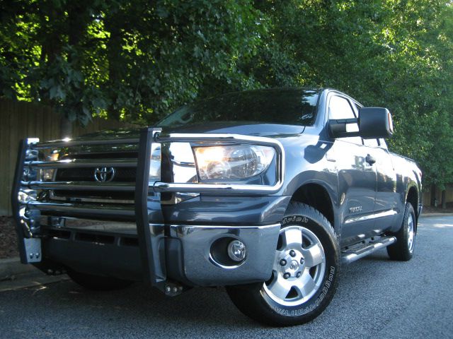 2007 Toyota Tundra 2004 Rtible LXi