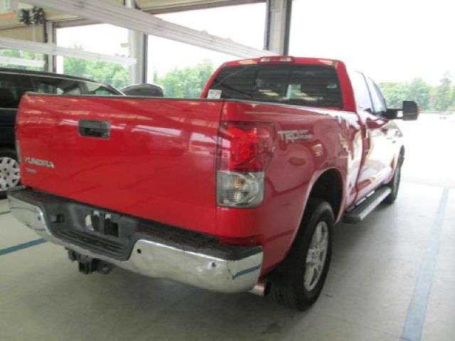 2007 Toyota Tundra 2004 Rtible LXi