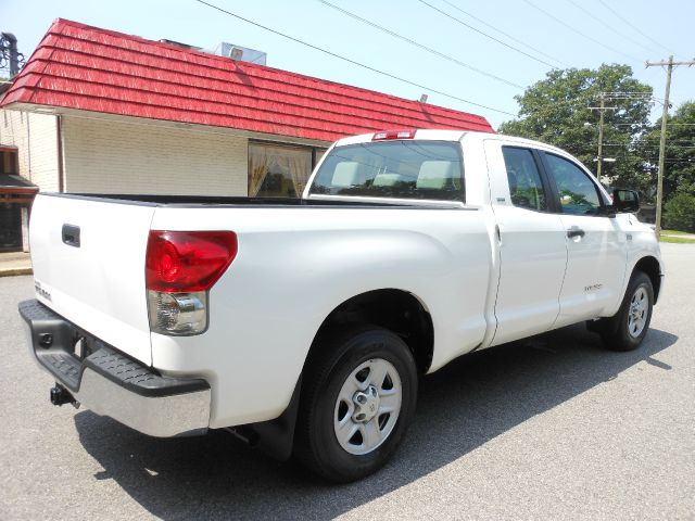 2007 Toyota Tundra Reg. Cab 8-ft. Bed 4WD