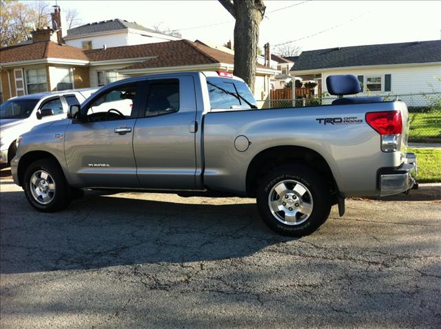 2007 Toyota Tundra LT Pickup 4D 8 Ft