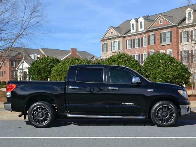 2007 Toyota Tundra Sv6 DVD AWD