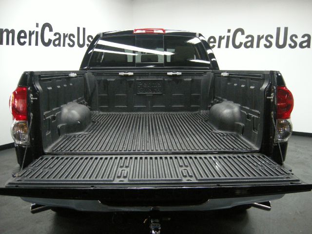 2008 Toyota Tundra V-12