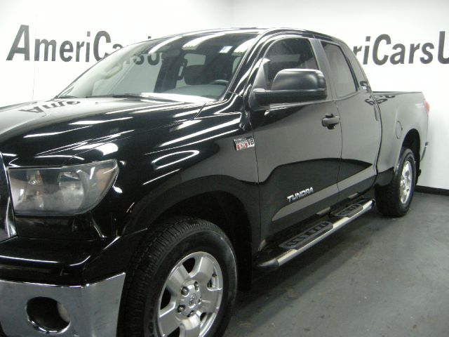 2008 Toyota Tundra V-12