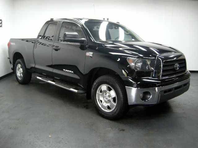 2008 Toyota Tundra V-12