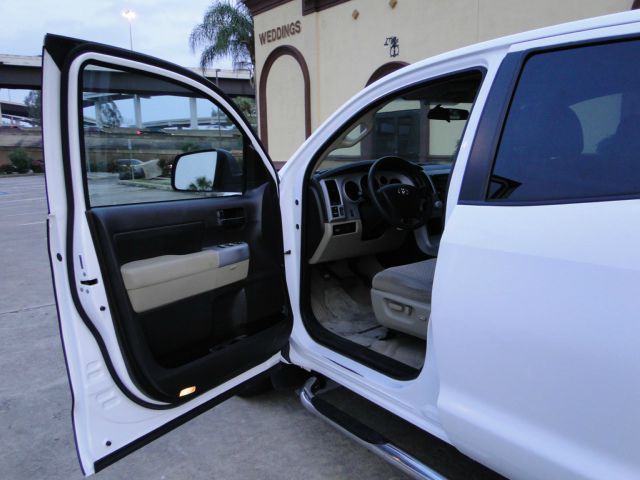 2008 Toyota Tundra 4WD 4DR Sport Utility