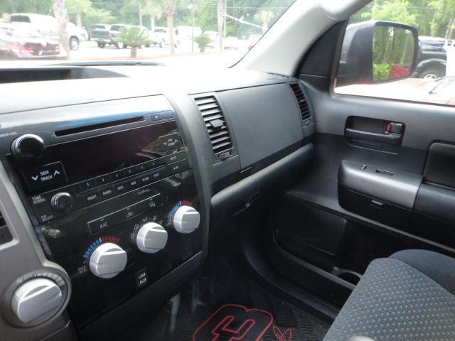 2010 Toyota Tundra 4WD Z71 CREW CAB