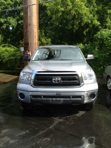 2010 Toyota Tundra LT 4 Dr 4x4