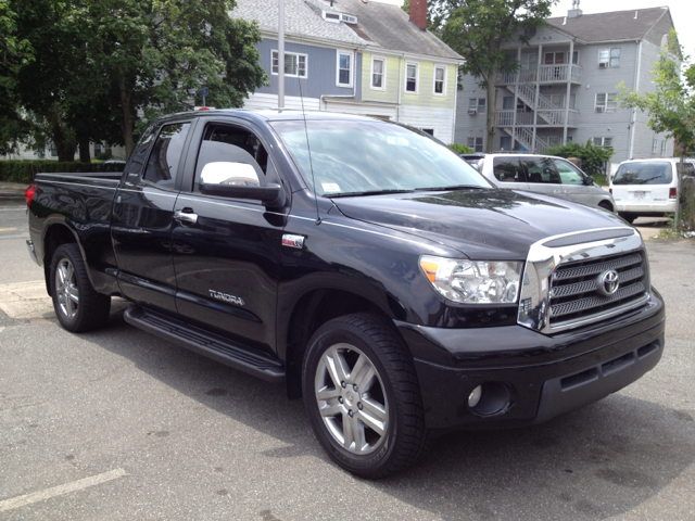 2010 Toyota Tundra SLT 25