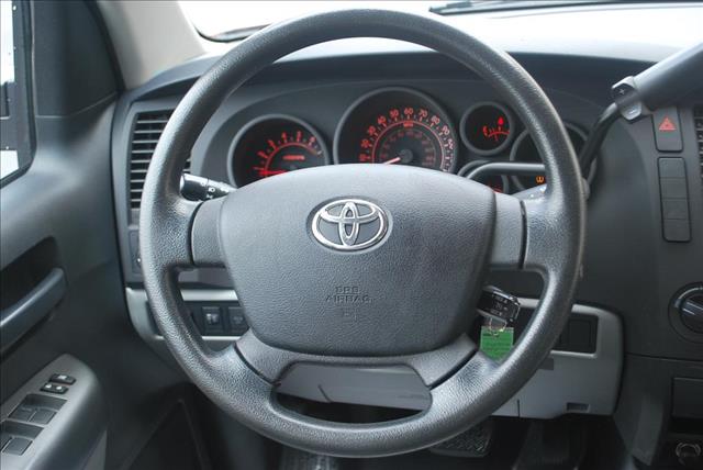 2010 Toyota Tundra 4WD Crew Cab SLE Z71