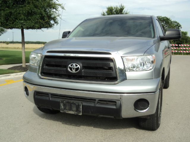 2010 Toyota Tundra 530i Premium Pkg