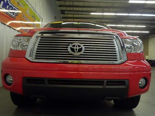 2010 Toyota Tundra 5dr Wgn