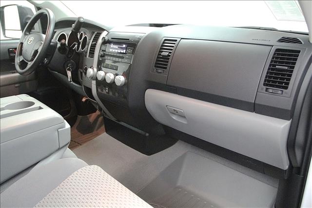 2011 Toyota Tundra 4WD Crew Cab SLE Z71