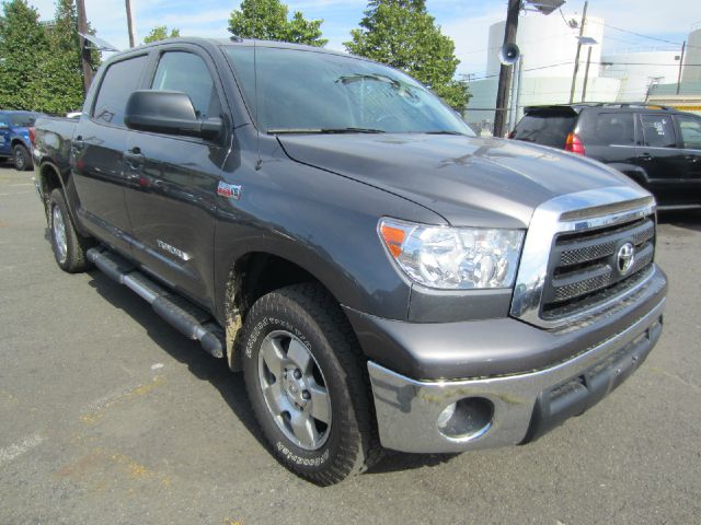 2011 Toyota Tundra 1999 SUV Luxury