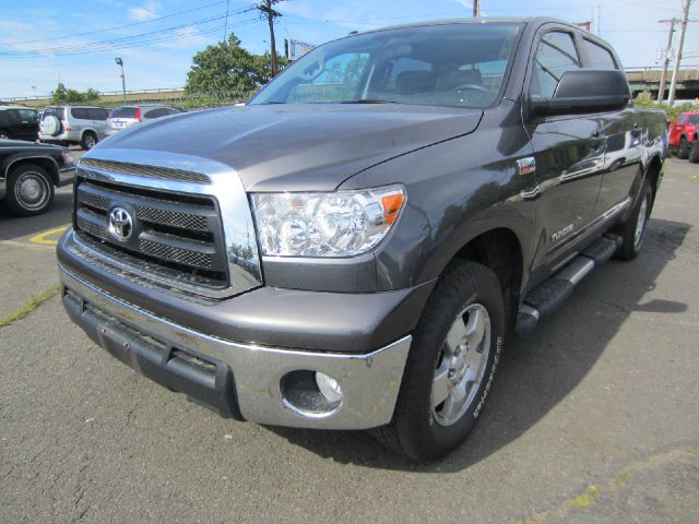 2011 Toyota Tundra 1999 SUV Luxury