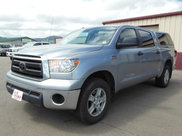 2011 Toyota Tundra Leather - Sunroof