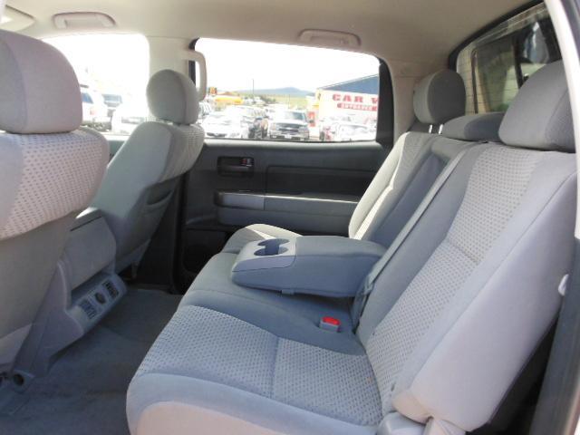 2011 Toyota Tundra Leather - Sunroof