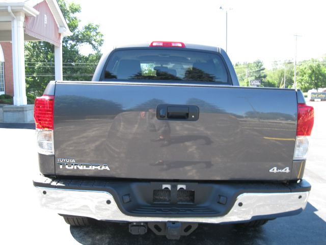 2012 Toyota Tundra ESV6