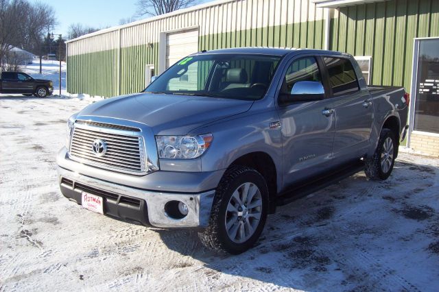 2012 Toyota Tundra 4dr Sdn Man 2.0T Fronttrak