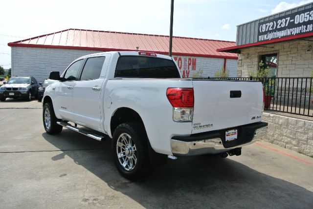 2012 Toyota Tundra 4dr Sdn Man 2.0T Fronttrak