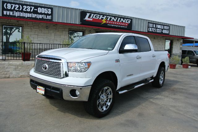 2012 Toyota Tundra 4dr Sdn Man 2.0T Fronttrak