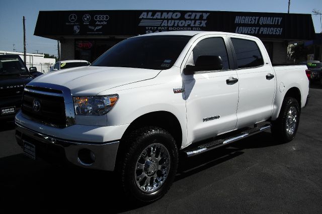 2012 Toyota Tundra III 5D Hatchback