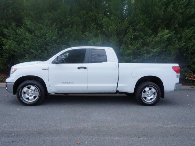 2013 Toyota Tundra 4WD Crew Cab SLE Z71