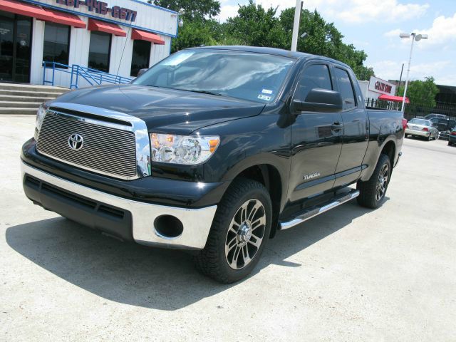 2013 Toyota Tundra 2.0T W/ NAV