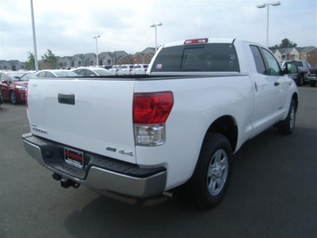 2013 Toyota Tundra R1