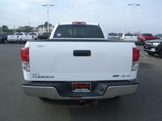 2013 Toyota Tundra R1