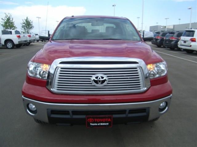 2013 Toyota Tundra Luxury Package Convertible