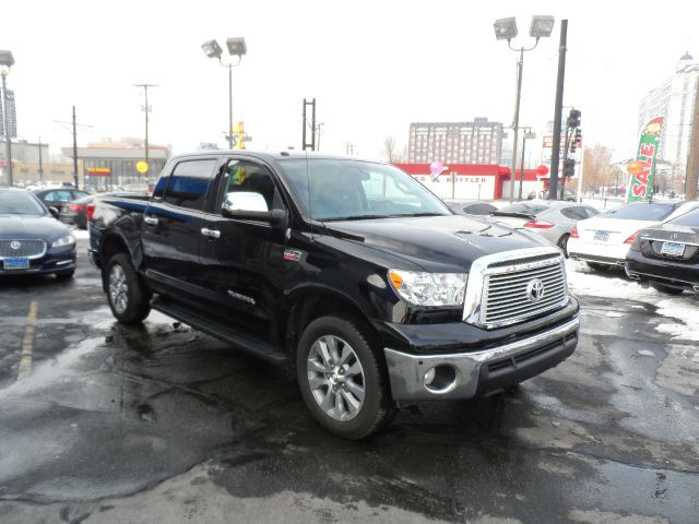 2013 Toyota Tundra 4dr Sdn Man 2.0T Fronttrak