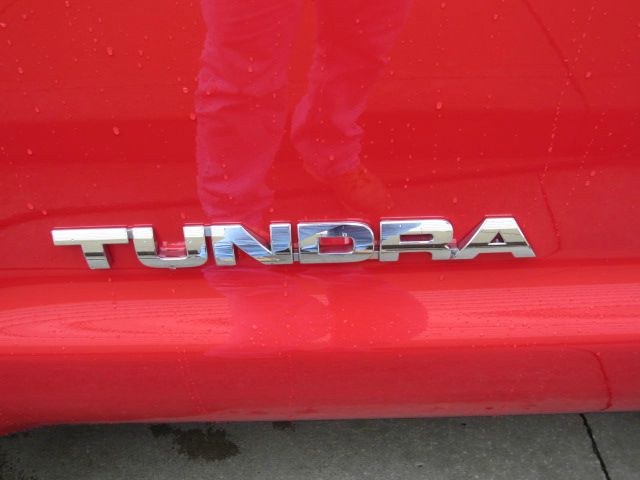 2013 Toyota Tundra 2.0T Quattro Special Edition PKG