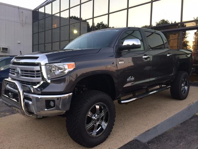 2014 Toyota Tundra 5d Wagon SE w/XM 2WD