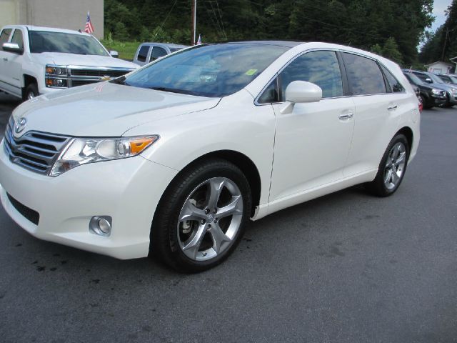 2010 Toyota Venza Base LX