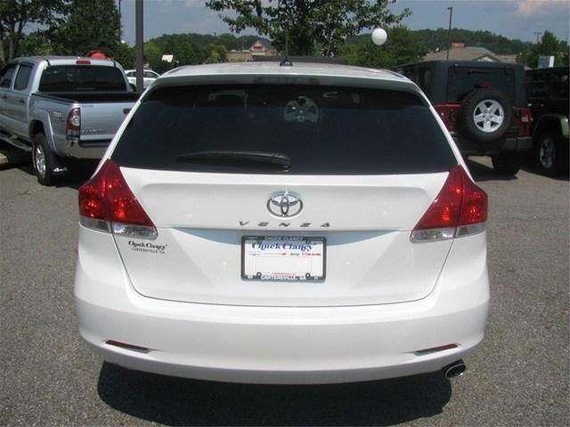 2010 Toyota Venza Base