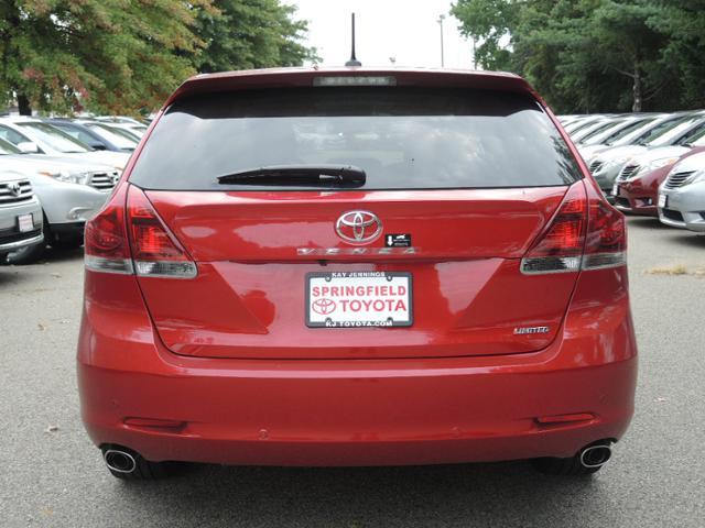 2014 Toyota Venza SLT 25