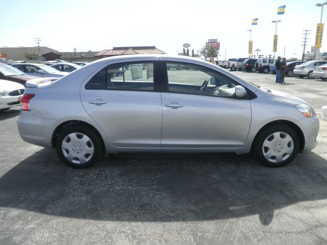 2007 Toyota Yaris 3.5tl W/tech Pkg