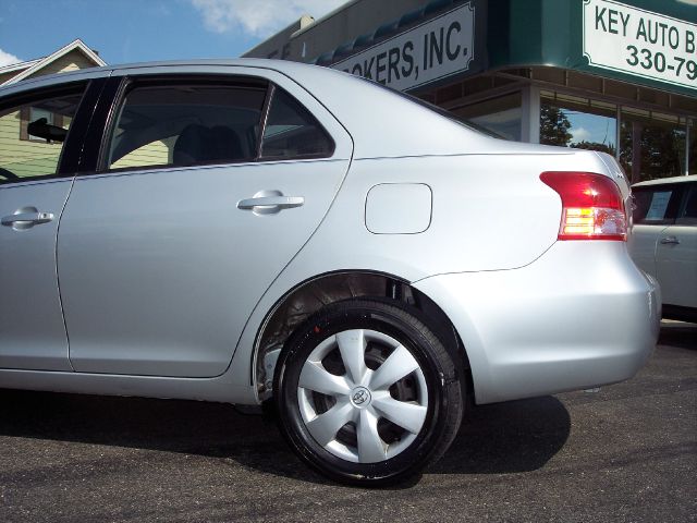 2007 Toyota Yaris 3.5tl W/tech Pkg