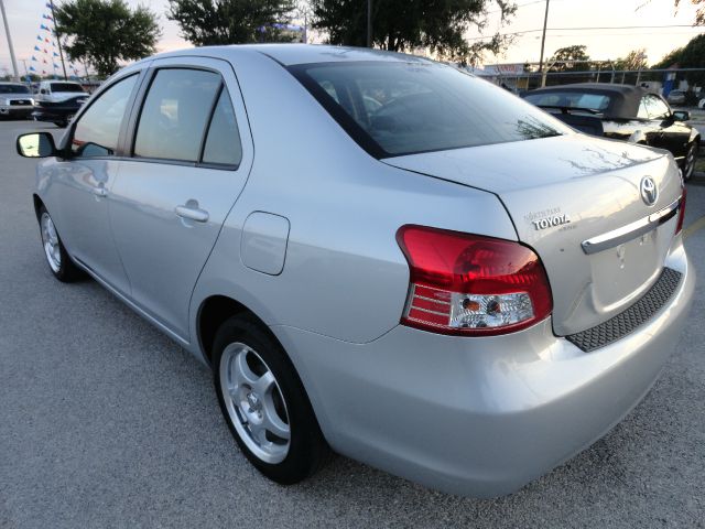 2007 Toyota Yaris 3.5tl W/tech Pkg