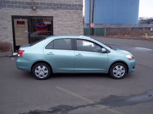 2007 Toyota Yaris 3.5tl W/tech Pkg