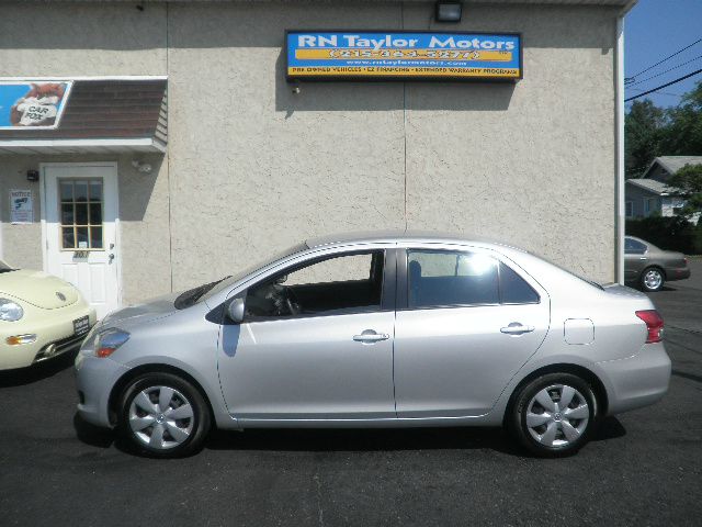 2007 Toyota Yaris 3.5tl W/tech Pkg