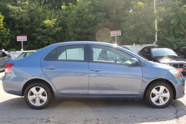 2008 Toyota Yaris 3.5tl W/tech Pkg