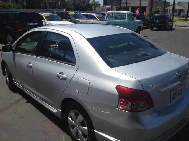 2008 Toyota Yaris Sport Utility 4D