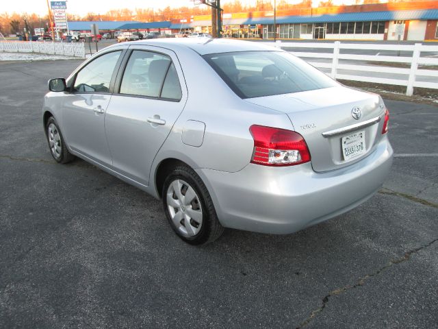 2008 Toyota Yaris 3.5tl W/tech Pkg