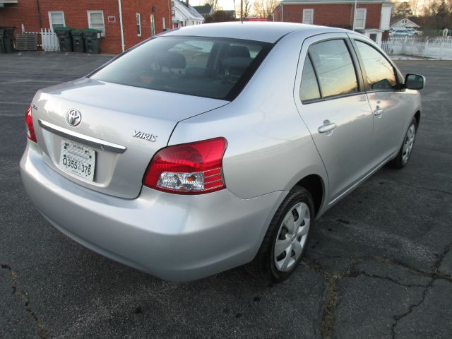 2008 Toyota Yaris 3.5tl W/tech Pkg