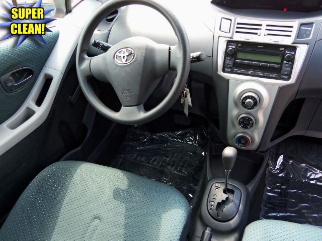 2008 Toyota Yaris EXT CAB 134.0 WORK Truck